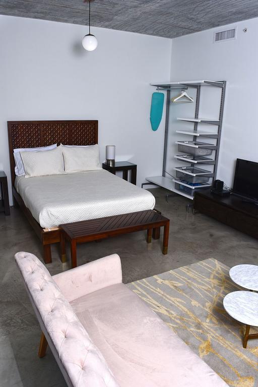 Real Living Hotel Residence Miami Luaran gambar