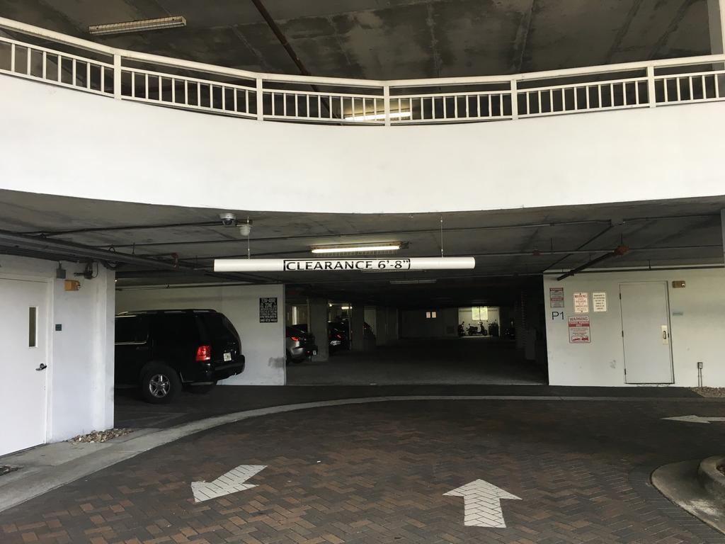 Real Living Hotel Residence Miami Luaran gambar