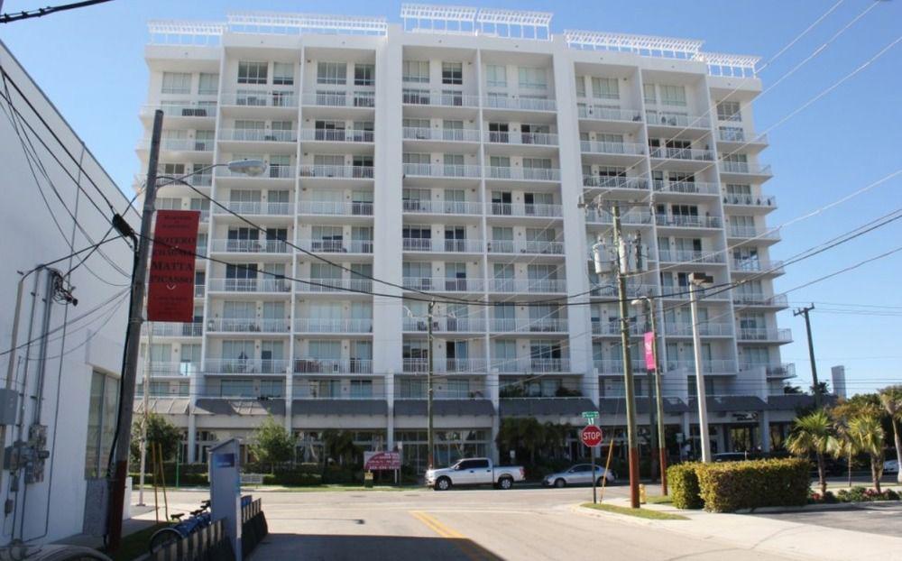 Real Living Hotel Residence Miami Luaran gambar